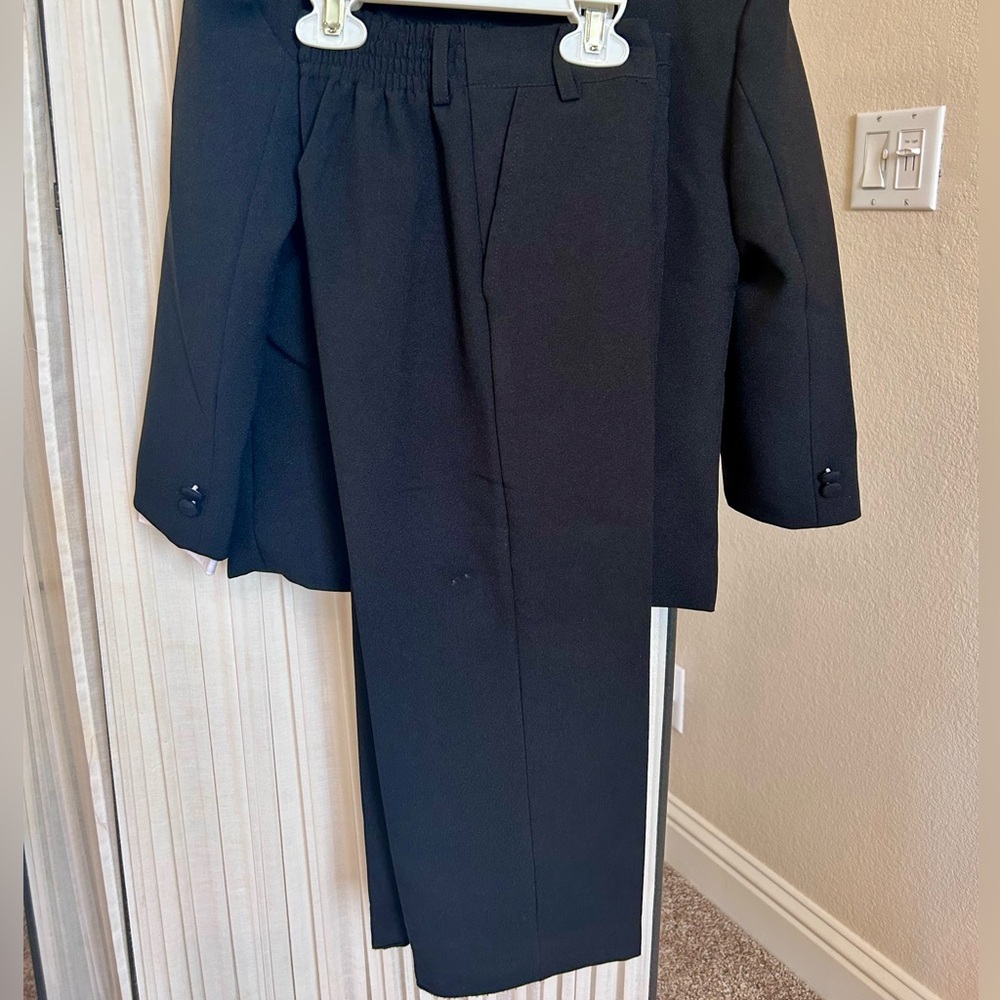 Black n Bianco Boys' Formal Black Suit - Picture 9 of 16
